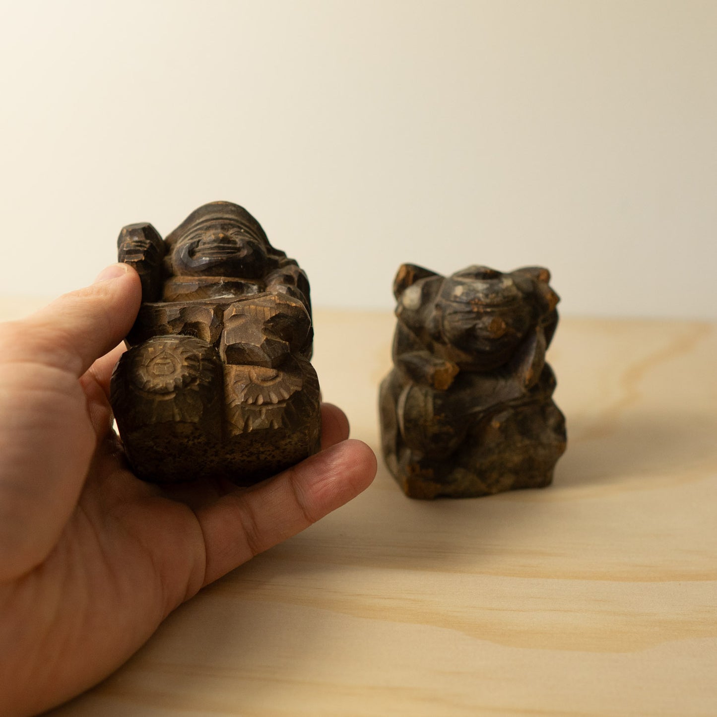 Antique Japanese Carved pair of Daikoku and Ebisu figures -04