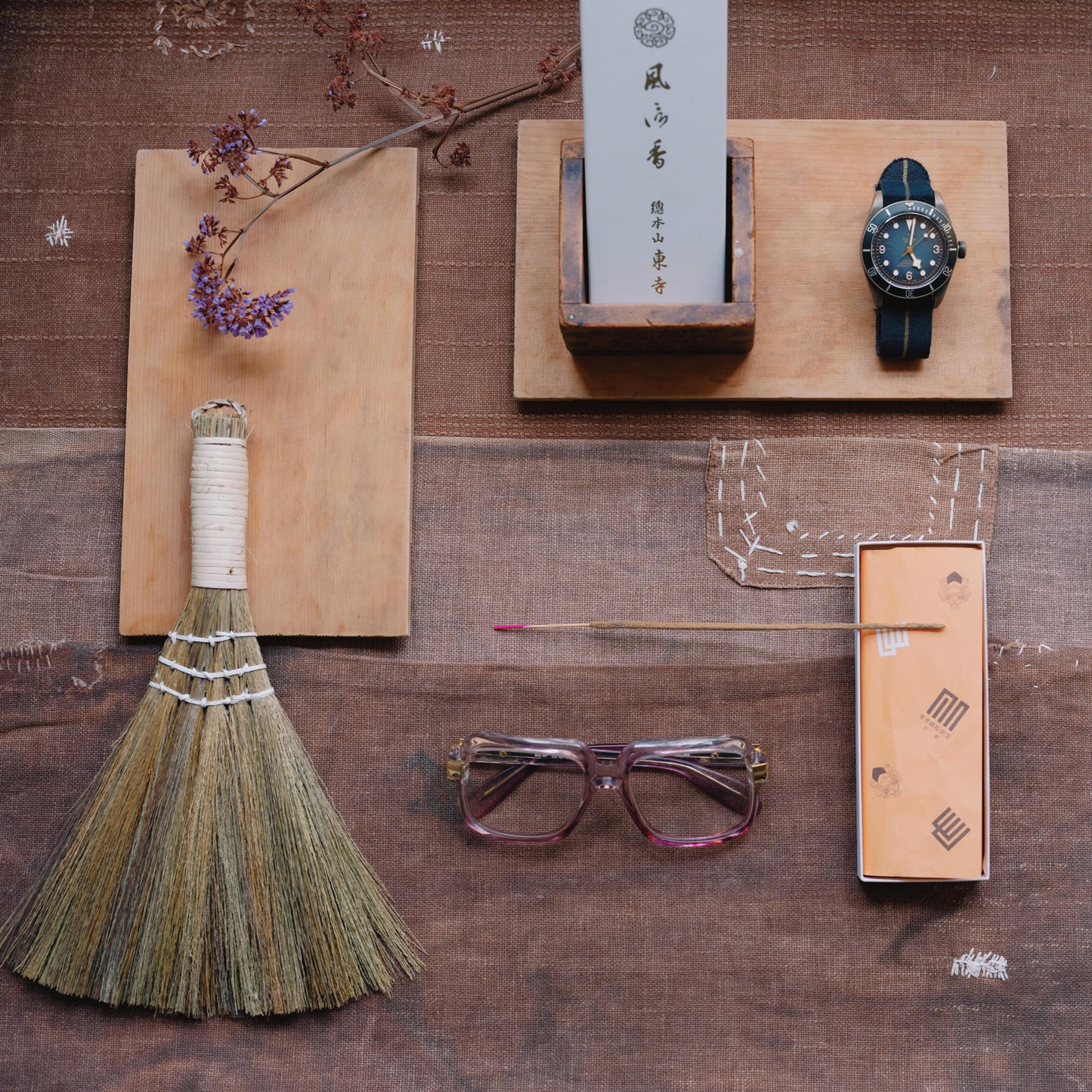 Japanese Fushin-ko Toji temple incense - Sandalwood