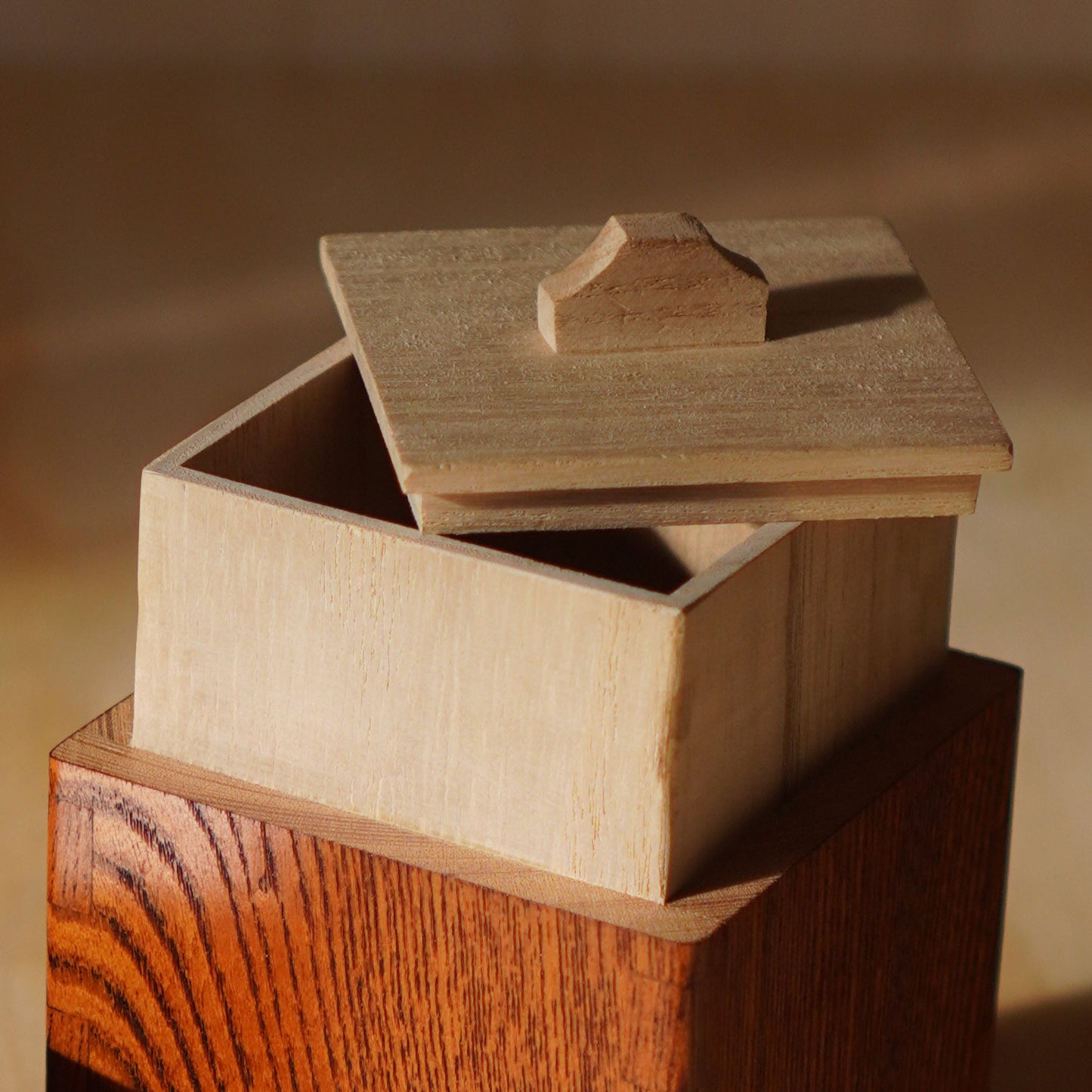 Vintage Japanese Wooden Tea Container - Chazutzu