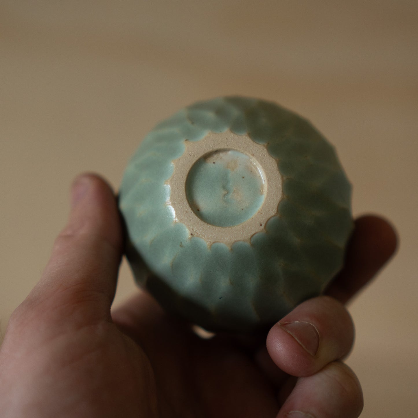 Japanese Ceramicist Mizuyo Yamashita - mint vase no.2