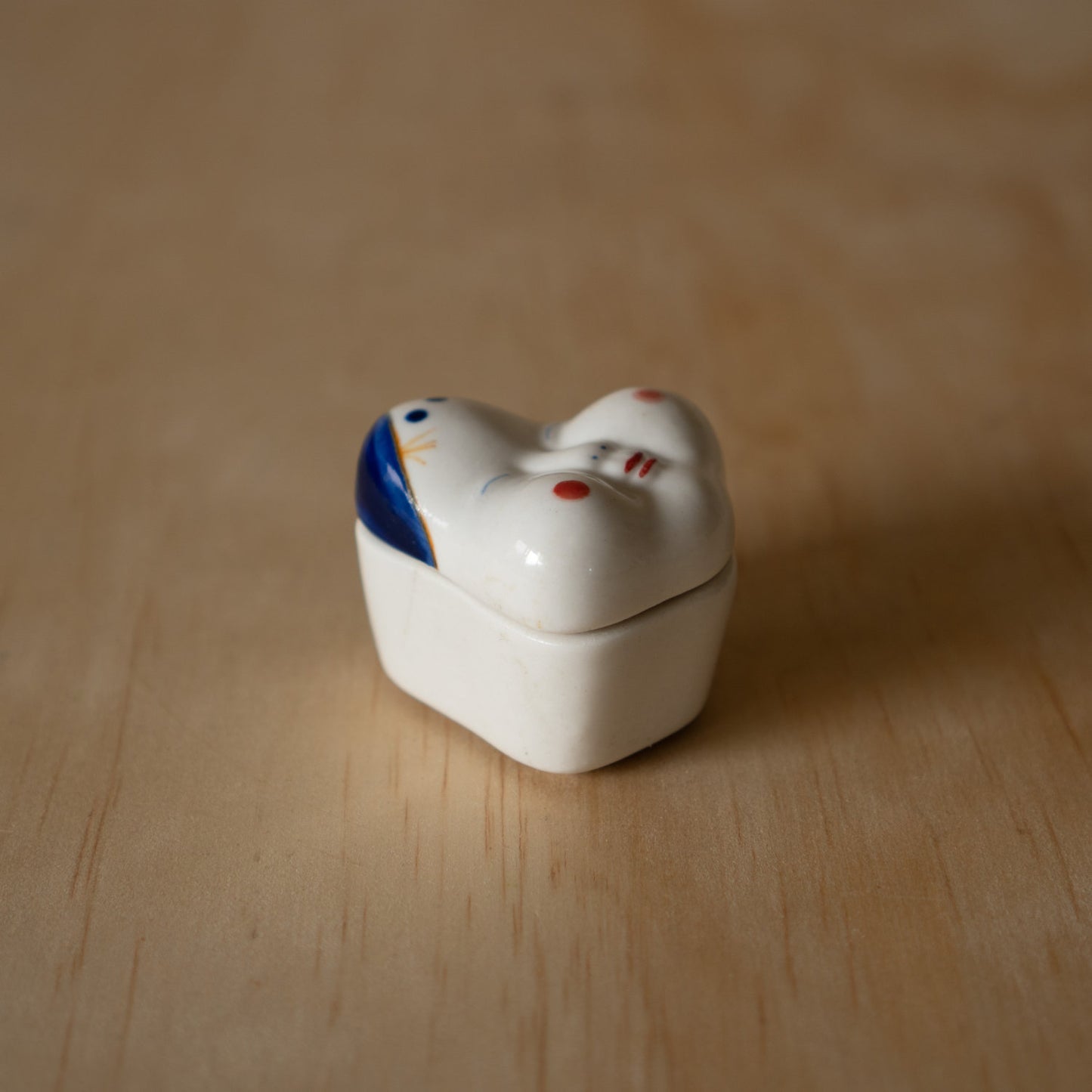 Vintage Japanese Otafuku Mask lidded ceramic kogo incense container
