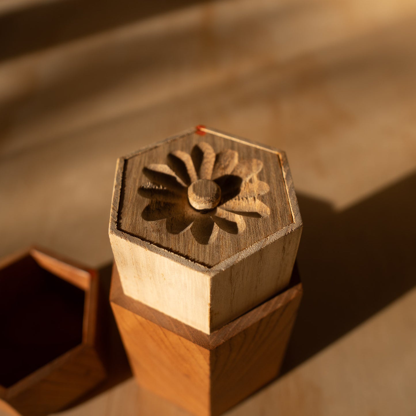 Vintage Hexagonal Japanese Wooden Tea Container - Chazutzu