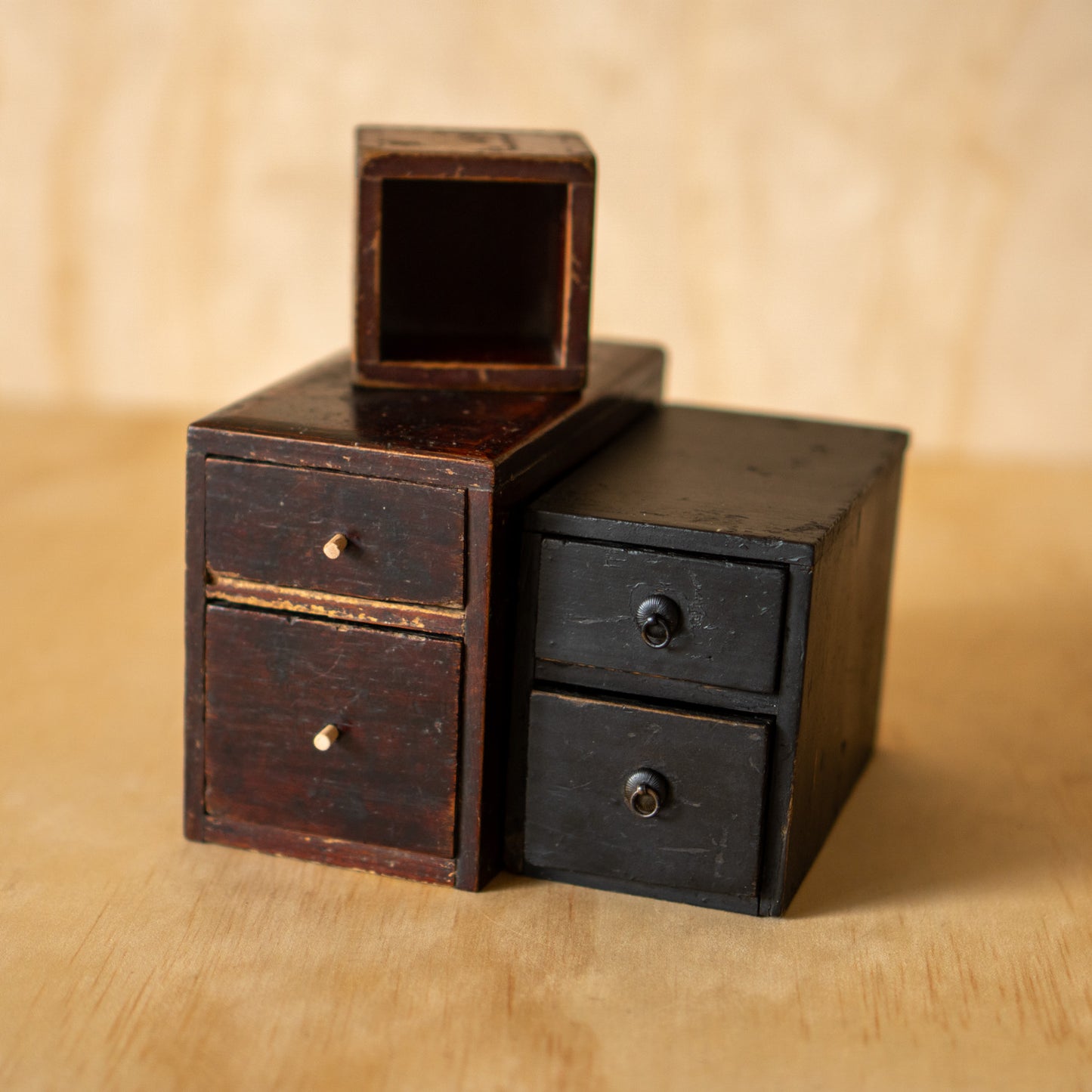 Antique Japanese 2 drawer box lacquer ko-bako