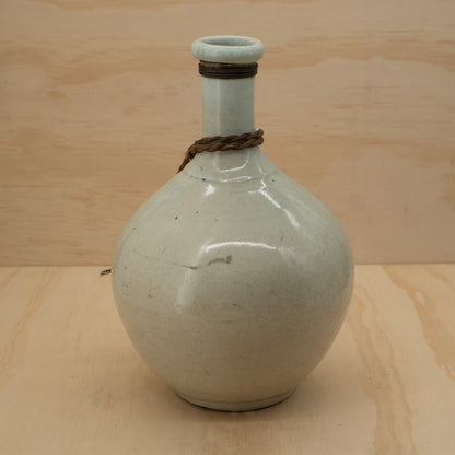 Antique Japanese Tokkuri sake bottle - Bulbous off white glaze