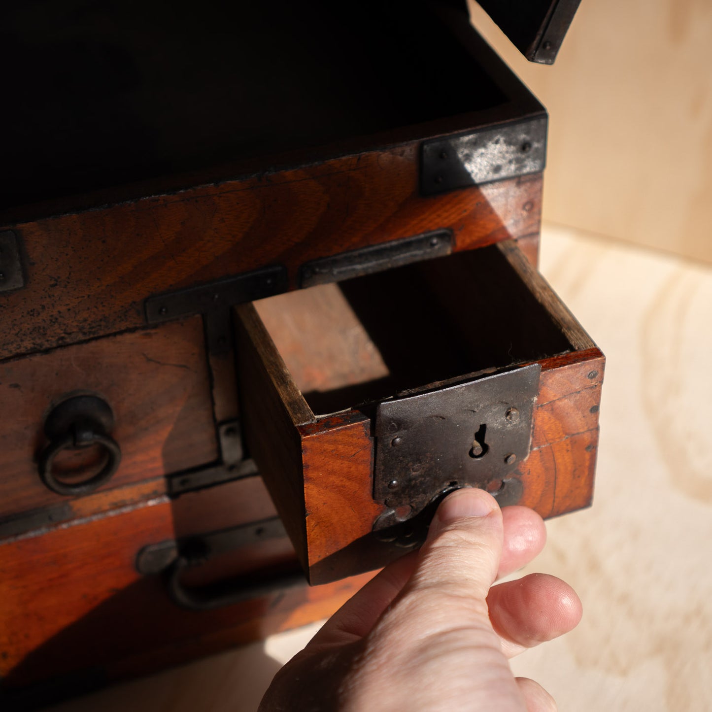 Antique Meiji Period Japanese Elm Suzuri Bako Calligraphy Box