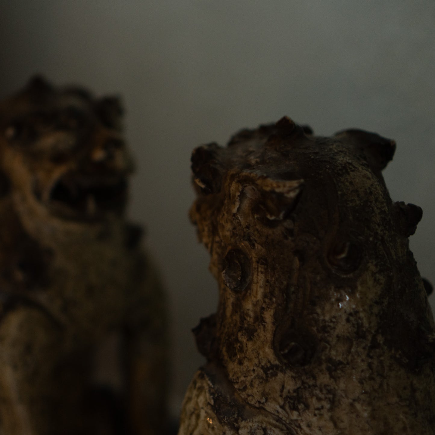 Antique Japanese Ko-Seto Ceramic Komainu Guardian Lion