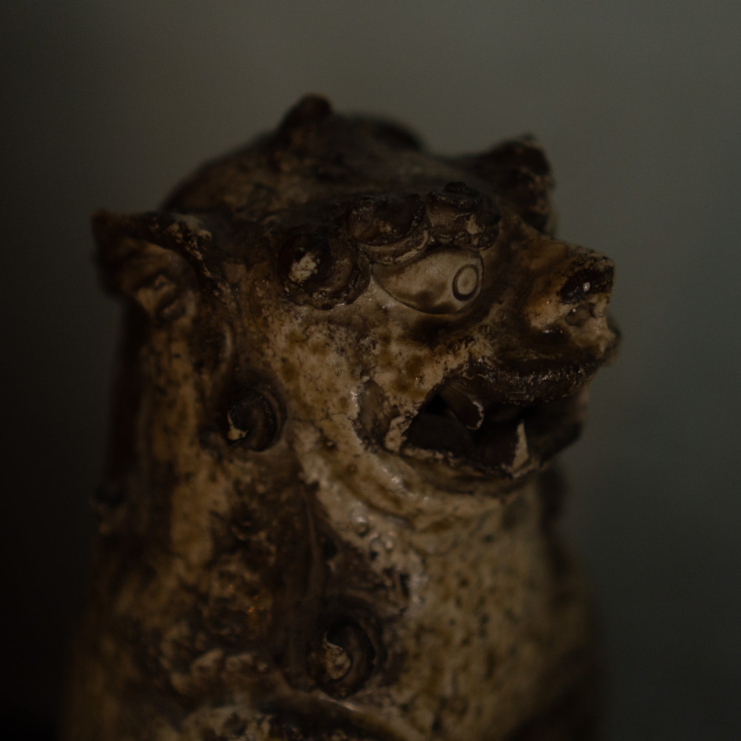 Antique Japanese Ko-Seto Ceramic Komainu Guardian Lion