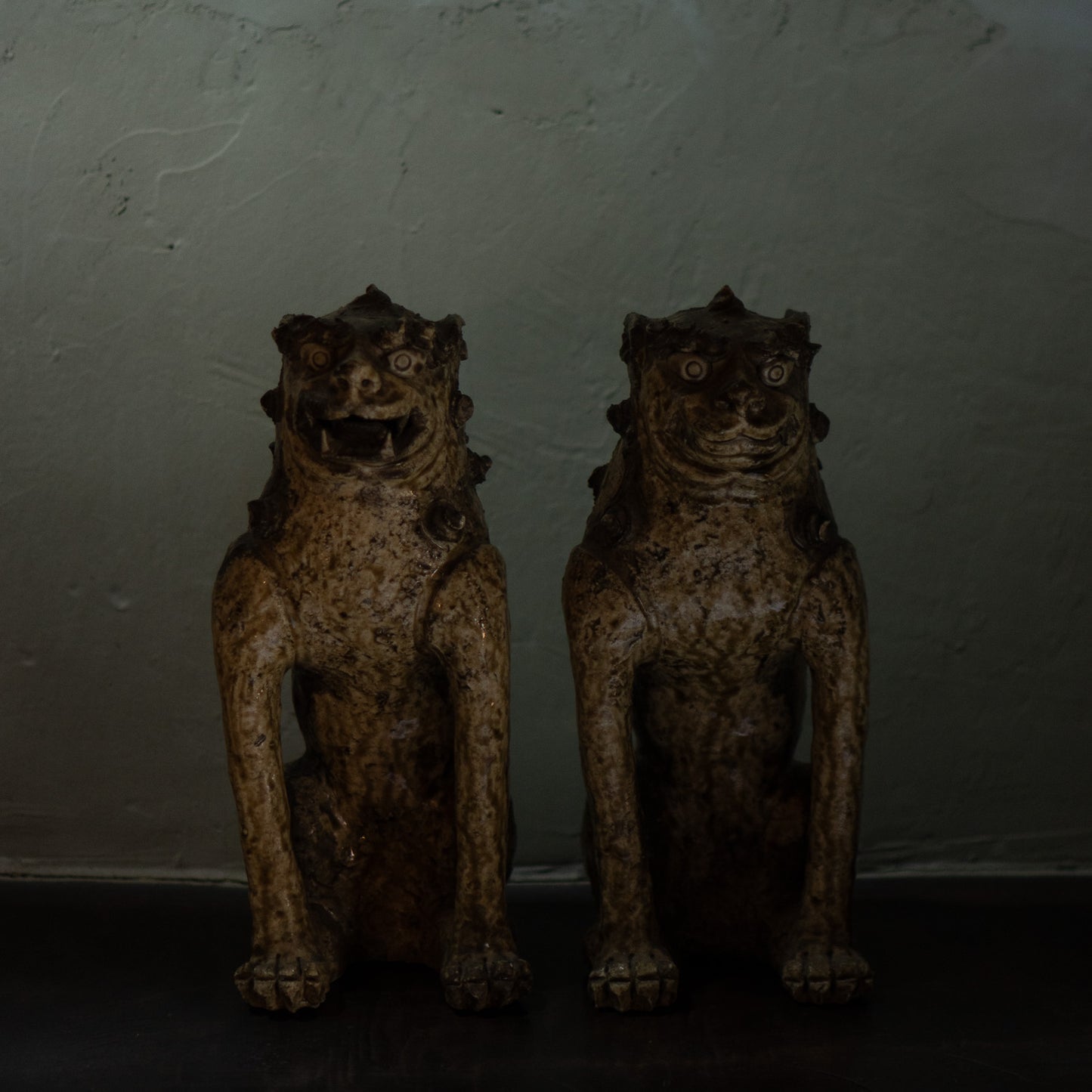 Antique Japanese Ko-Seto Ceramic Komainu Guardian Lion