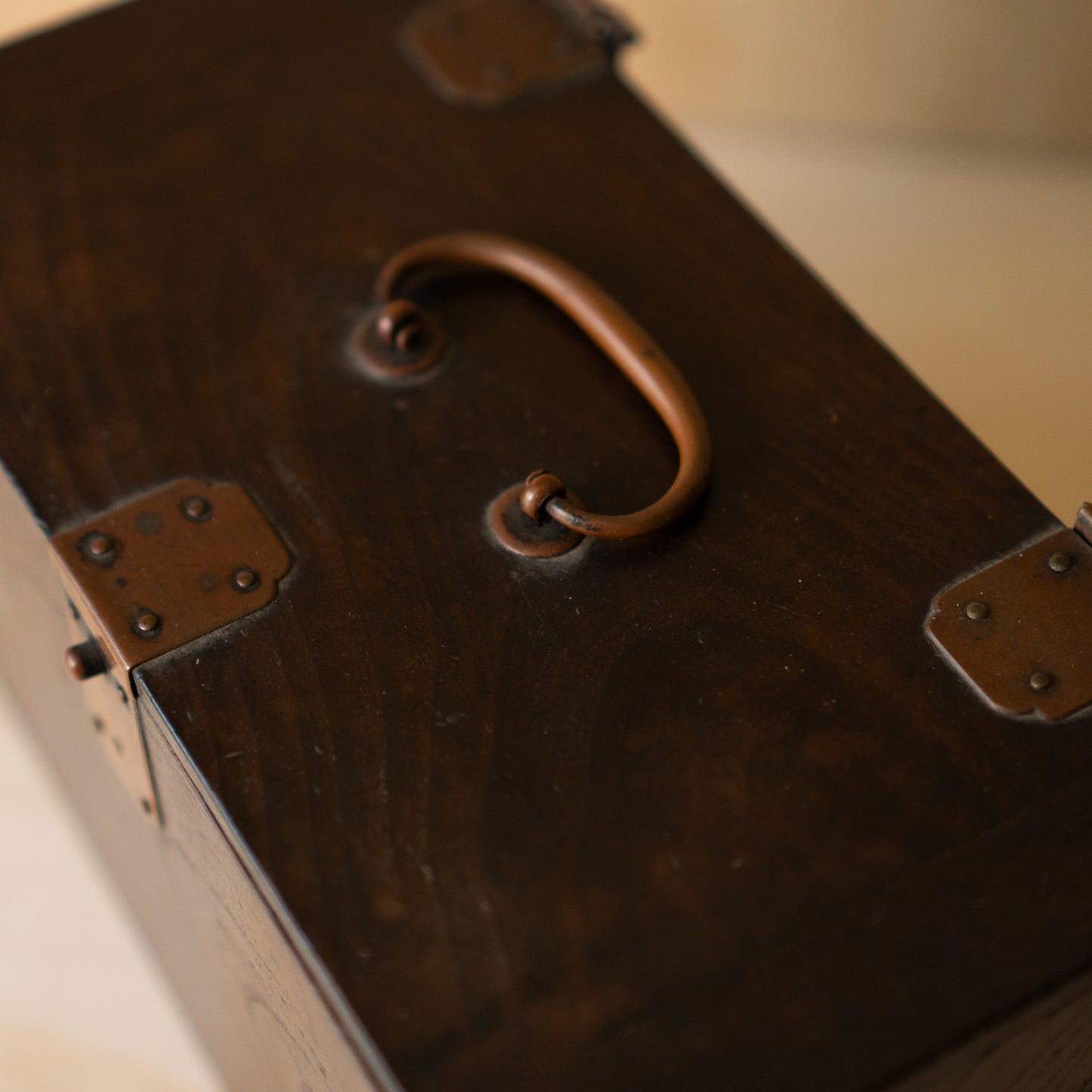 Antique Japanese Chestnut wood Suzuri Bako - Calligraphy box