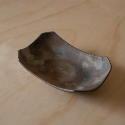 Japanese Bizen Curved Shallow Ceramic dish by Tsugaru Kanayama