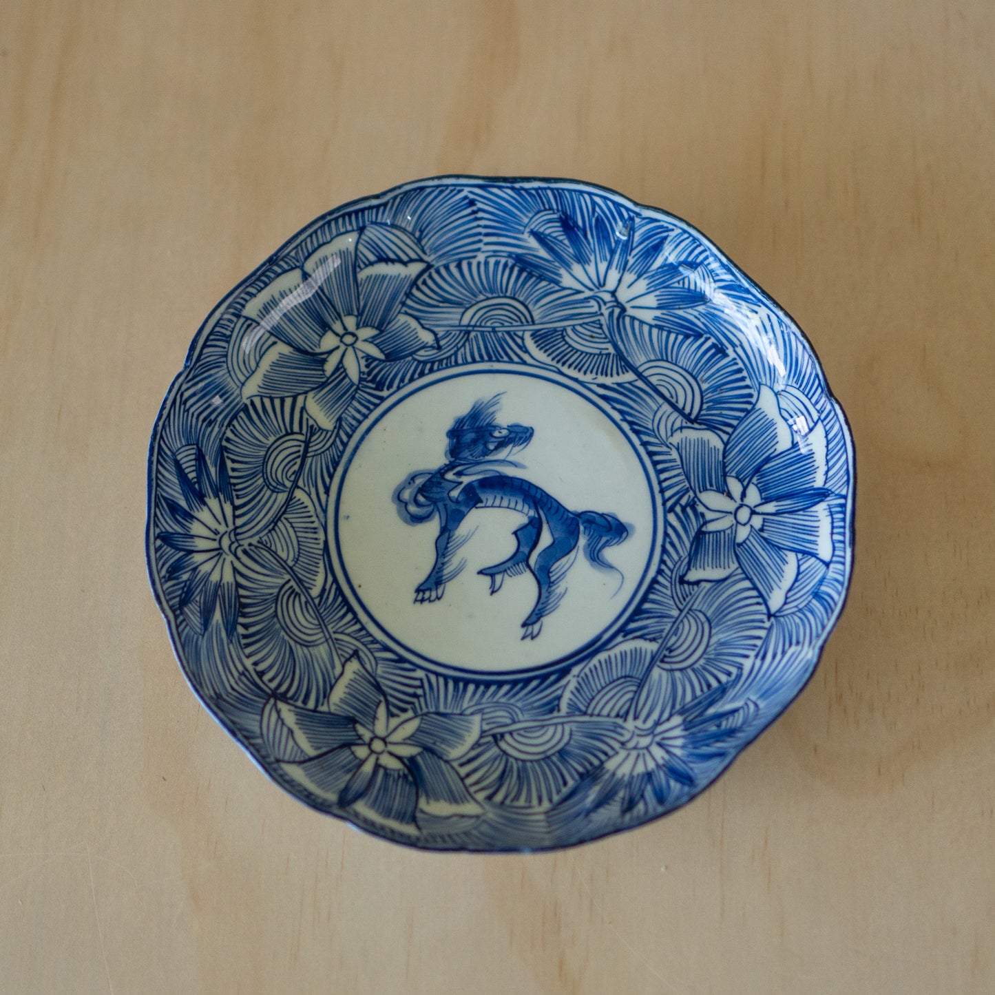 Vintage Japanese Blue and White Arita plate - Large
