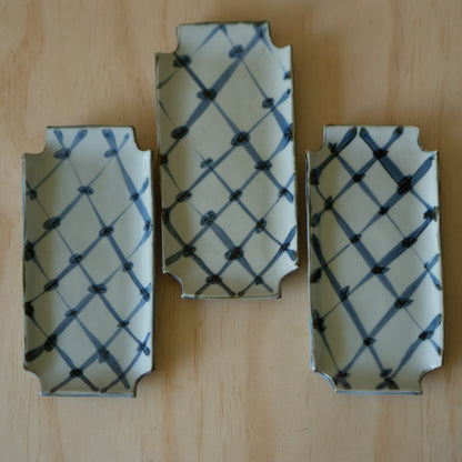 Vintage Japanese Ceramic Sushi Plate - Diamond pattern