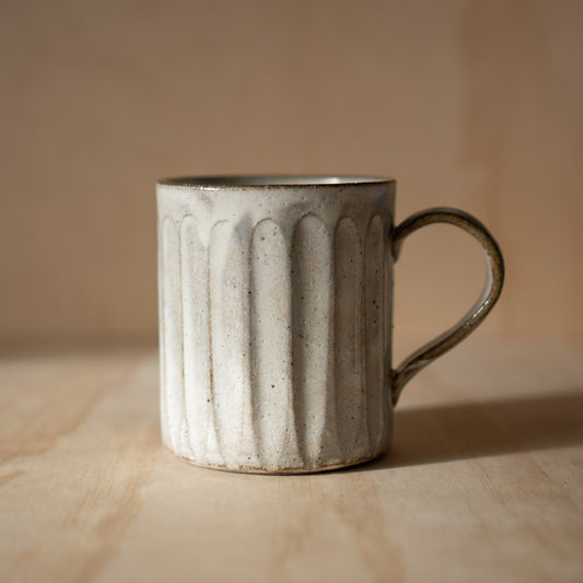 Japanese Ceramic Mino ware Kobiki Shinogi white glazed mug