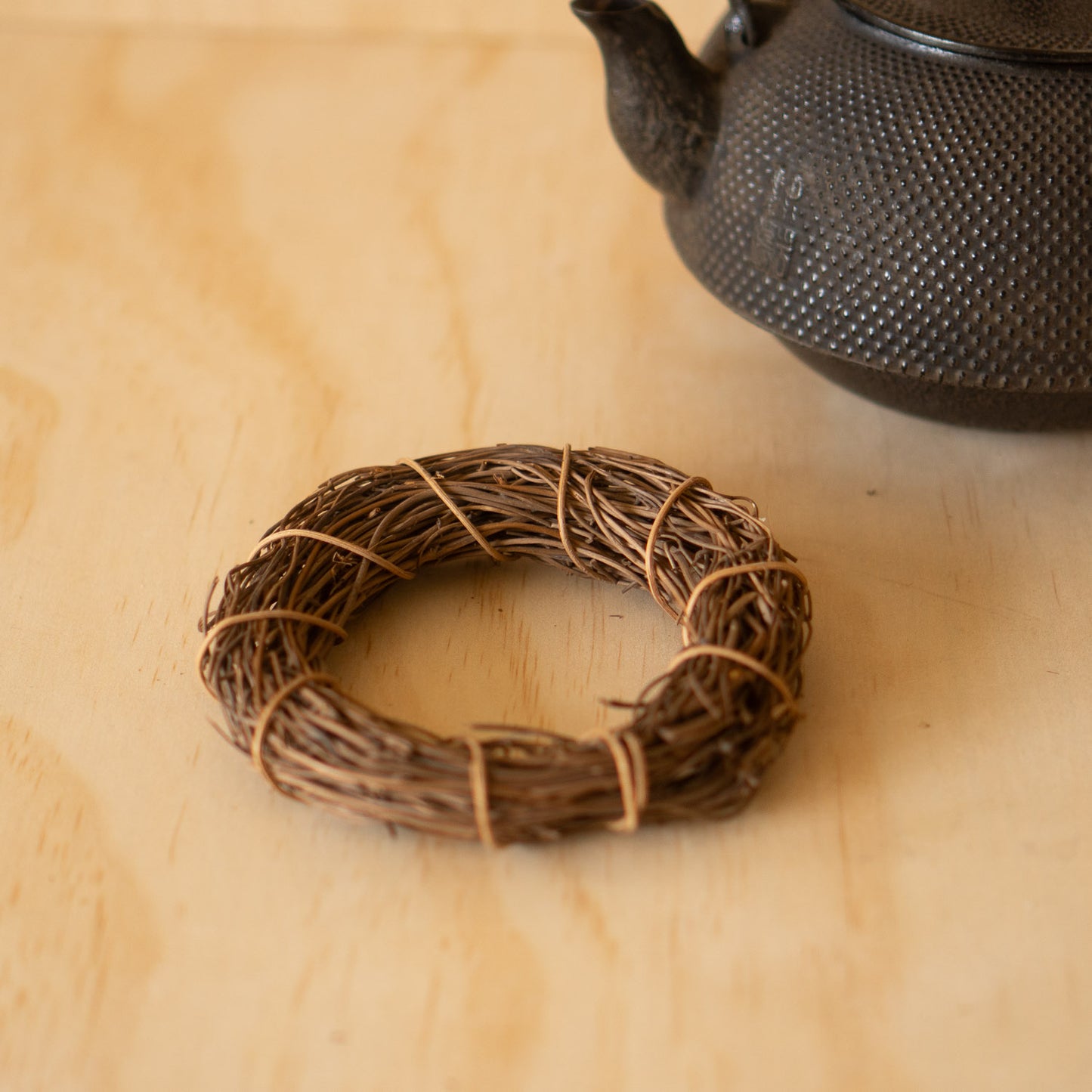 Vintage Japanese Iron Tetsubin Tea Kettle - Nambu Morioka
