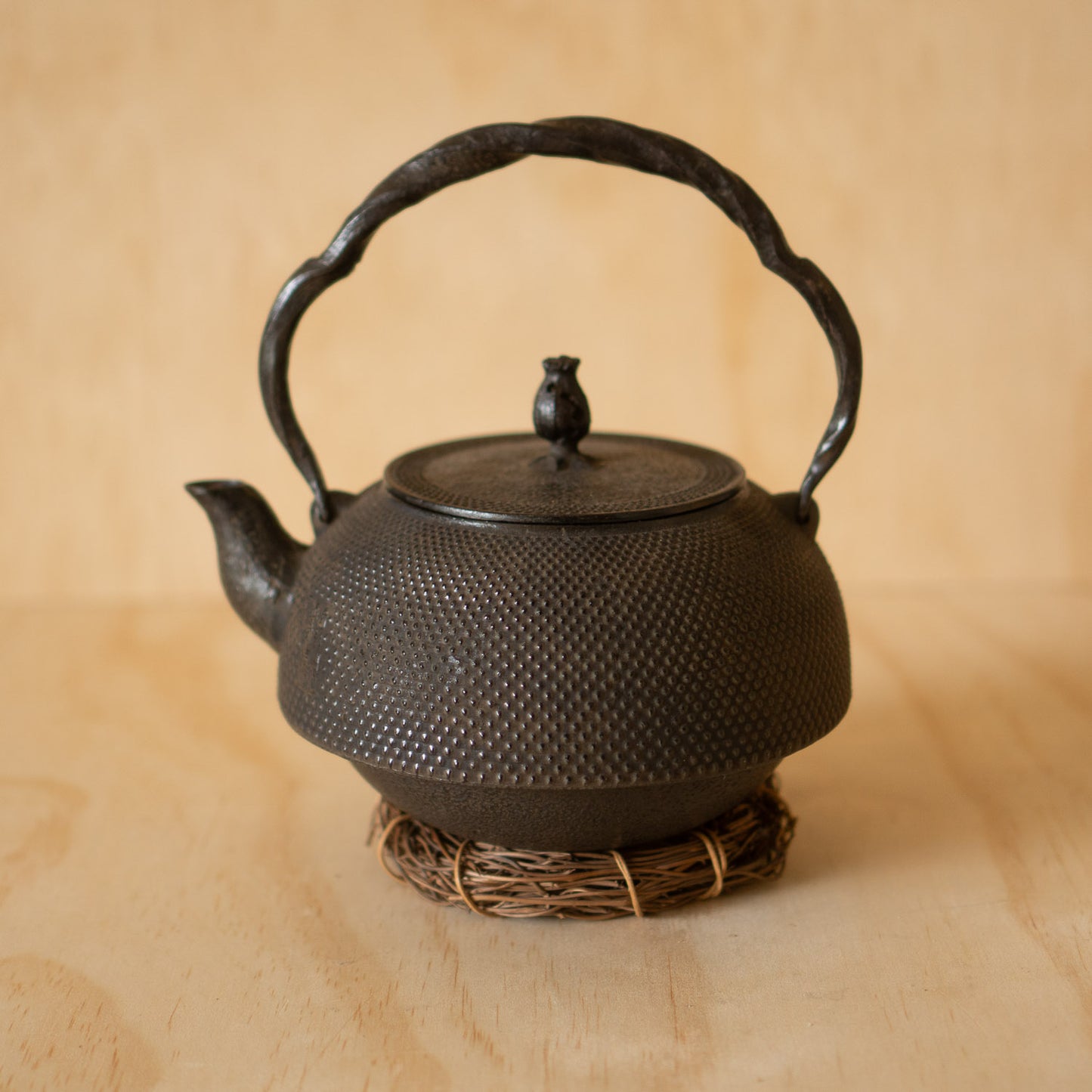 Vintage Japanese Iron Tetsubin Tea Kettle - Nambu Morioka