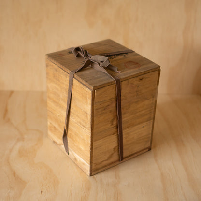 Vintage Japanese Iron Tetsubin Tea Kettle - Nambu Morioka