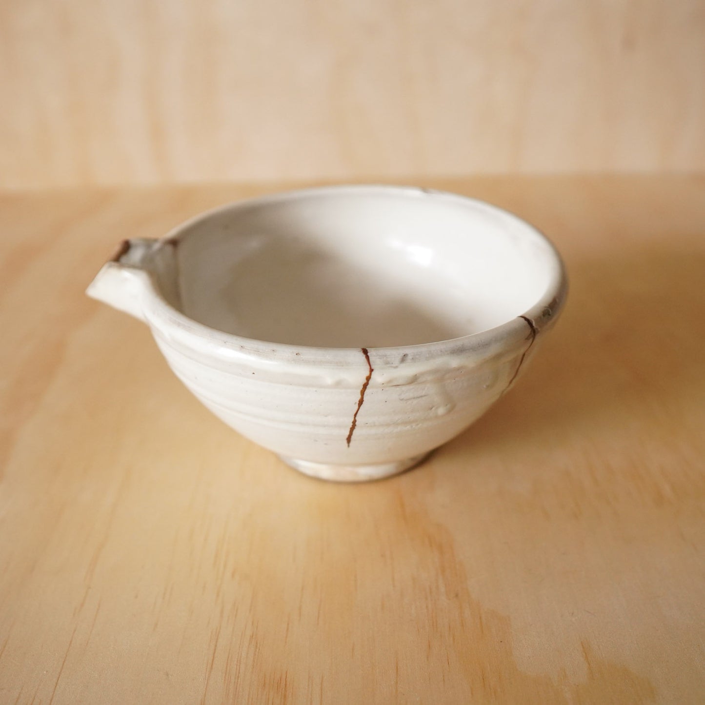 Antique Japanese Hirashimizu ware bowl with Kintsugi gold repair
