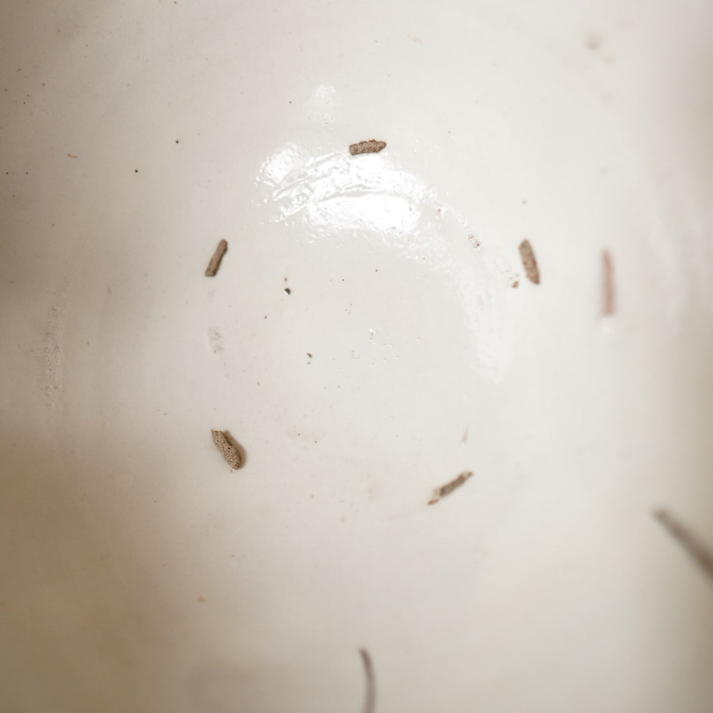 Antique Japanese Hirashimizu ware bowl with Kintsugi gold repair