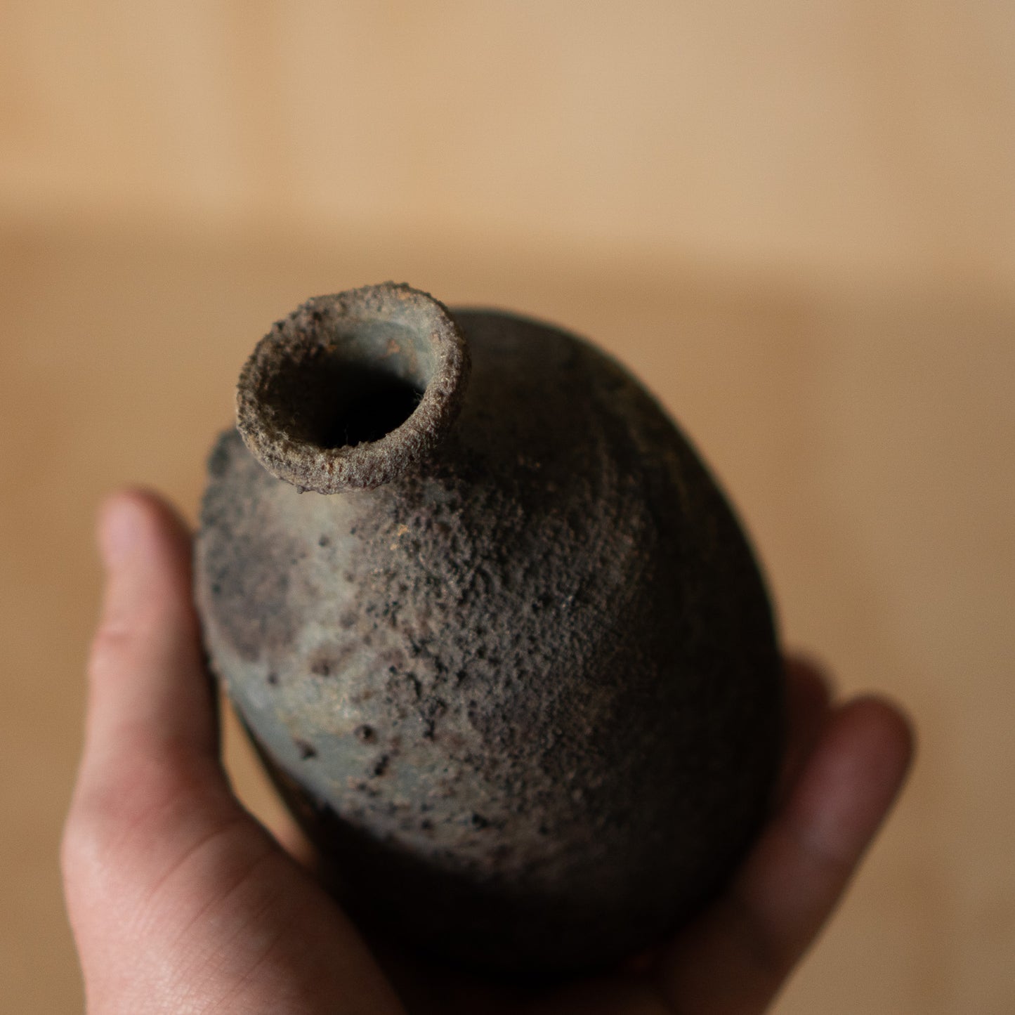 Vintage Japanese Bizen Ceramic Tokkuri Sake Bottle Vase