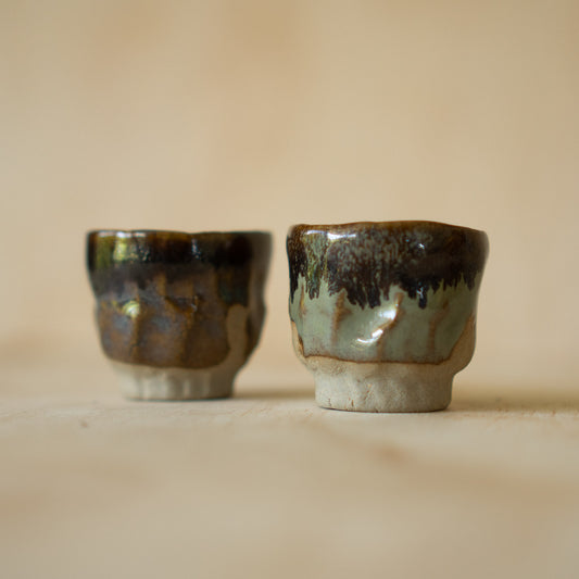 Vintage Japanese Boxed pair of Sake cups - Karatsu