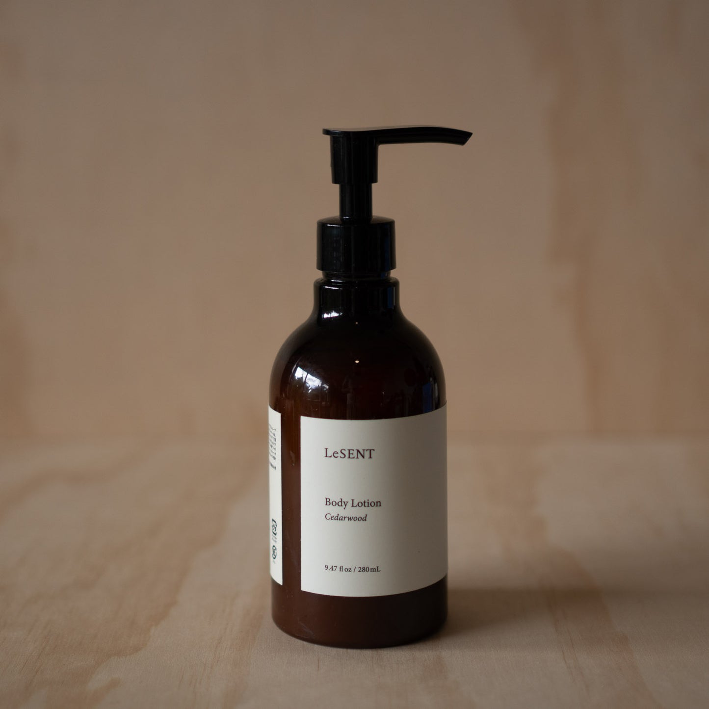 LeSent Japan - Cedarwood Body Lotion - 280ml Bottle