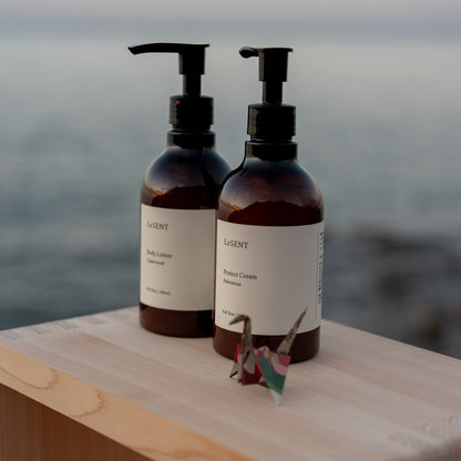 LeSent Japan - Cedarwood Body Lotion - 280ml Bottle