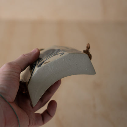 Vintage Japanese Showa Era Sueyoshi Okinawan Tokkuri Sake Bottle