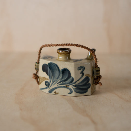 Vintage Japanese Showa Era Sueyoshi Okinawan Tokkuri Sake Bottle