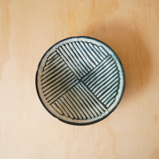 Japanese Ceramic deep main plate - Indigo Raked Sand Pattern