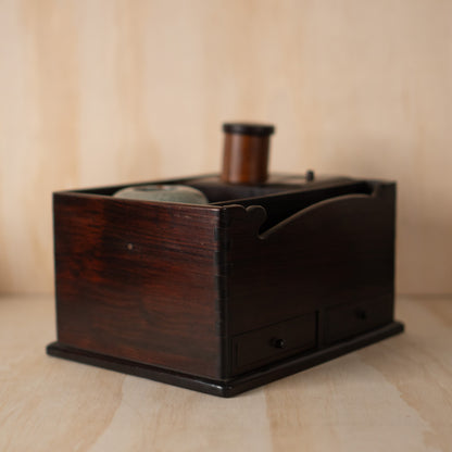 Fine Japanese Rosewood Tabako-bon - Incense box