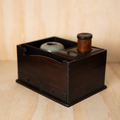 Fine Japanese Rosewood Tabako-bon - Incense box