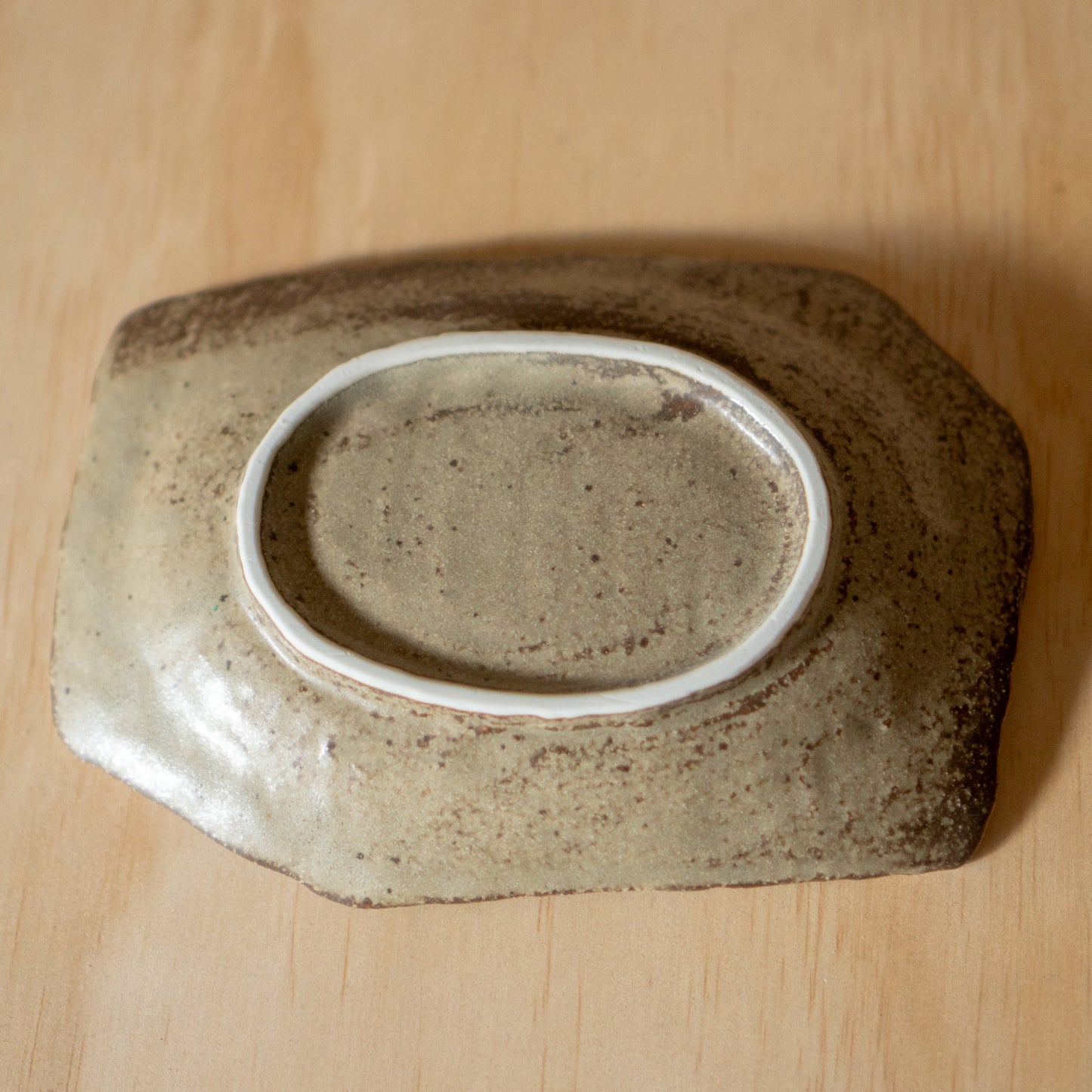 Japanese Ceramic entrée side plate - Raked black stripe pattern