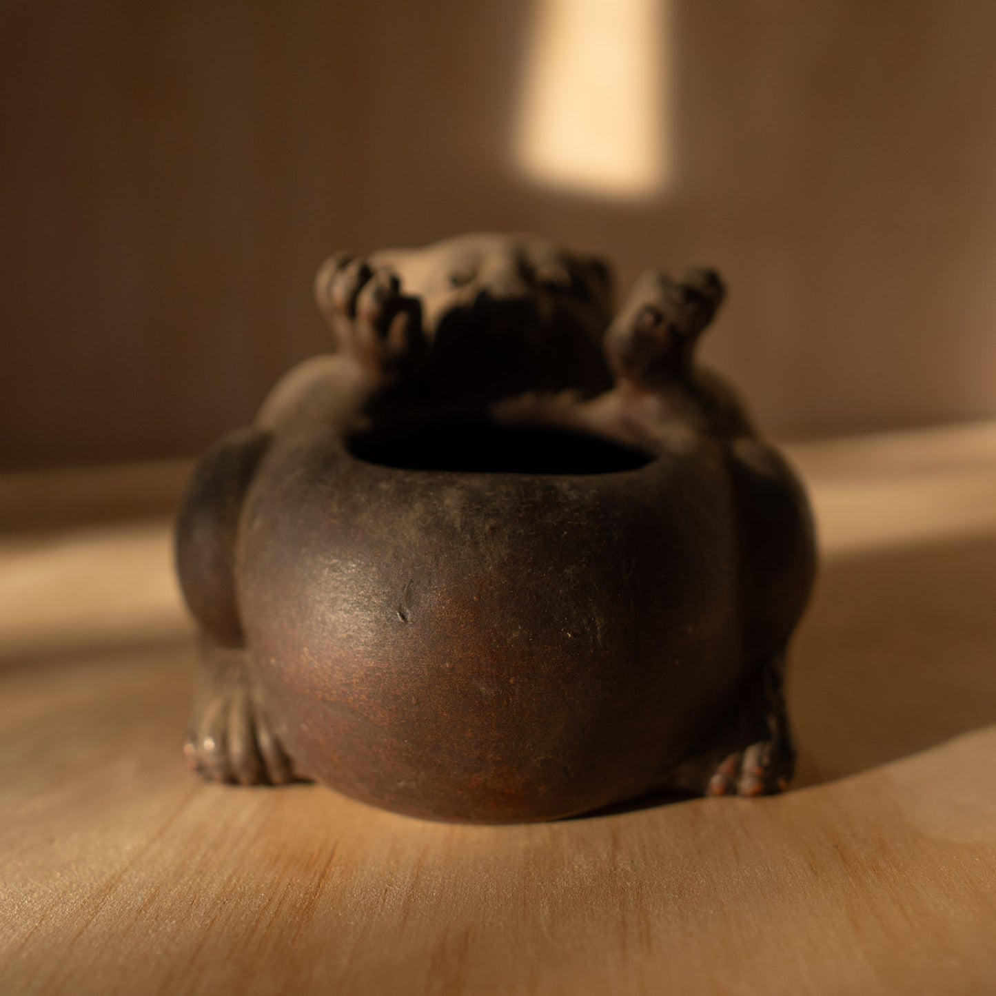 Antique Bizen ware male Tanuki Koro incense burner