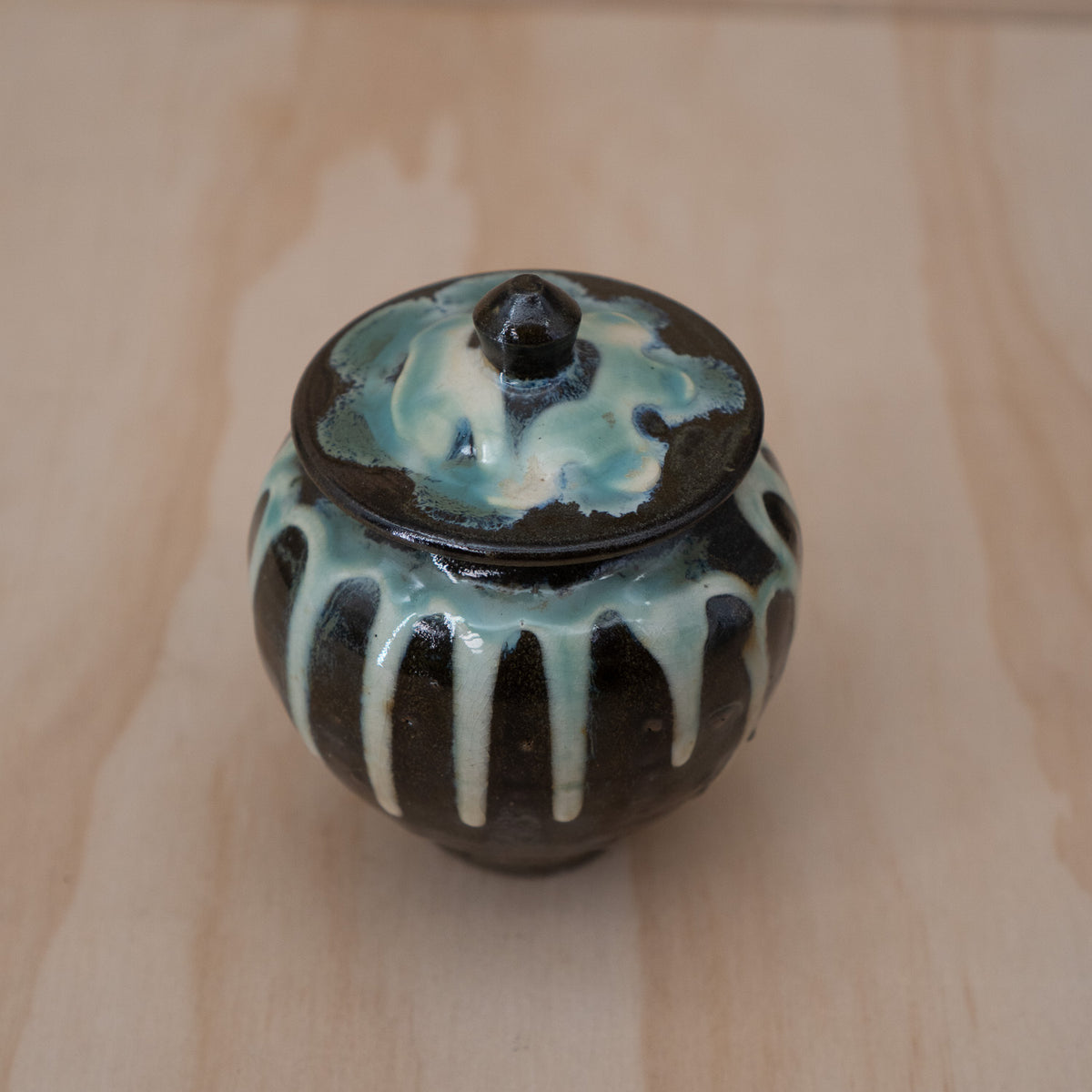Vintage Japanese Onta ware drip glazed small lidded vessel