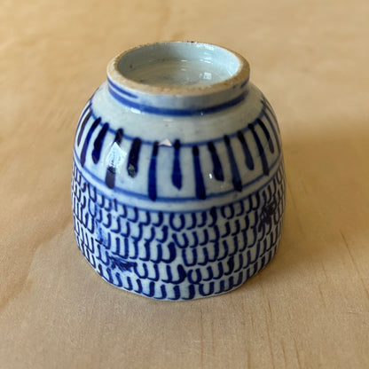 Antique Japanese small blue and white porcelain Ko Imari tea cup
