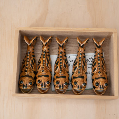 Vintage Japanese Box Set of Nabeshima -yaki Mudskipper Chopstick rests