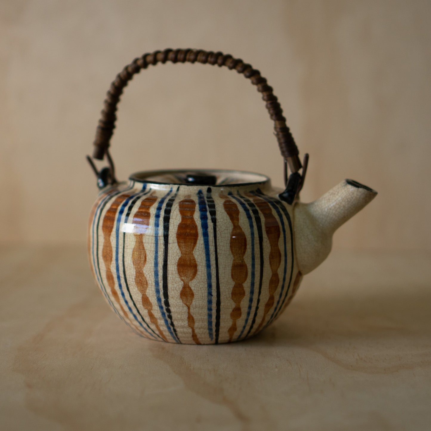 Stunning Vintage Japanese Hasami Ware Ceramic Teapot