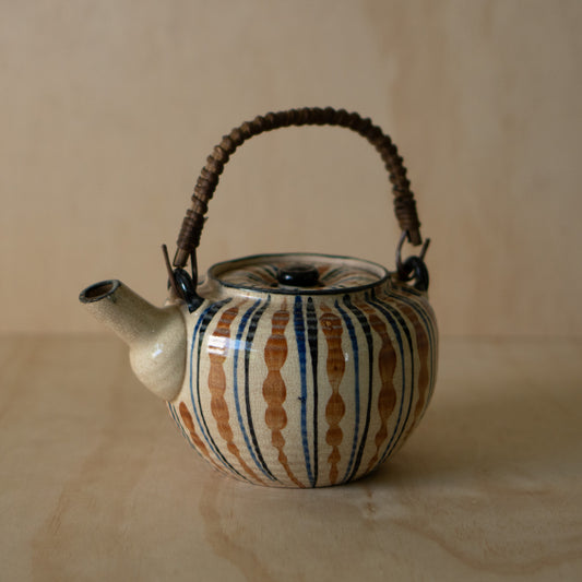 Stunning Vintage Japanese Hasami Ware Ceramic Teapot