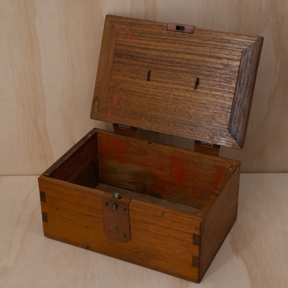Vintage Japanese small inkan stamp box - hankobako