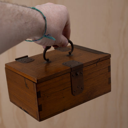 Vintage Japanese small inkan stamp box - hankobako