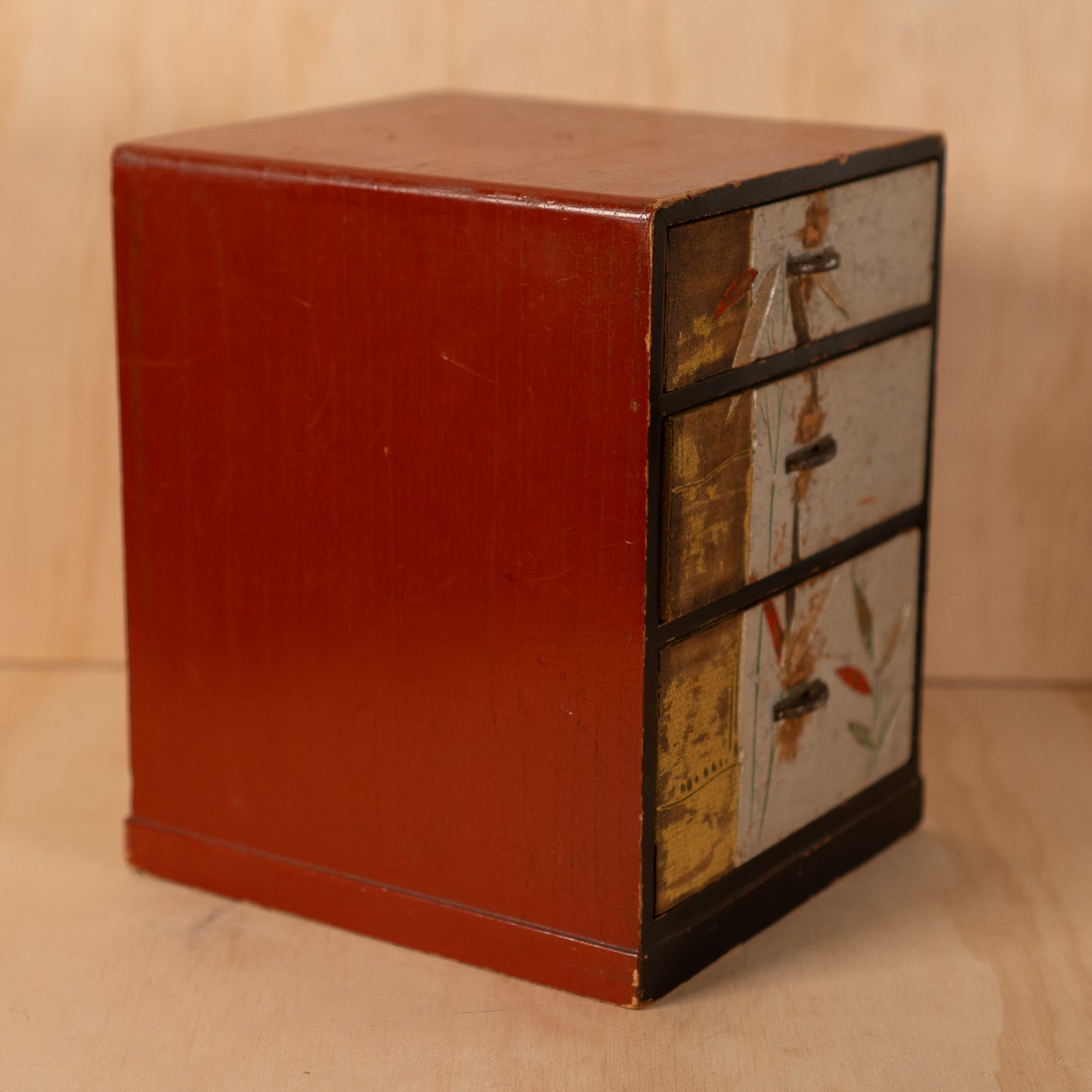 Vintage Japanese Lacquered Haribako Sewing box with Silver Leaf
