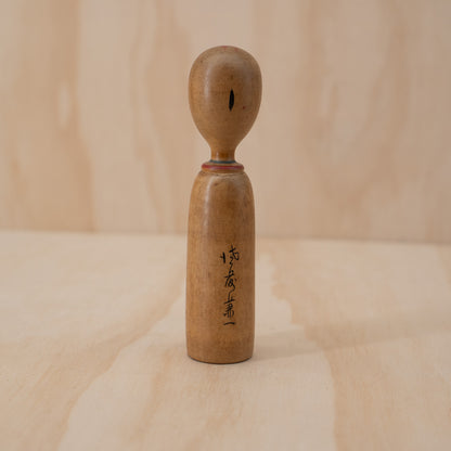 Vintage Japanese Showa era Shingata kokeshi doll