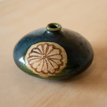 Vintage Japanese small Ceramic Oribe Squat vase