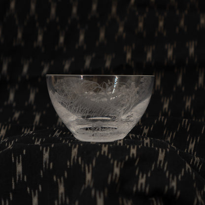 Japanese Osamu Hashimoto hand cut crystal sake cup in box - 2