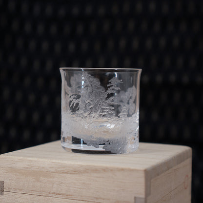 Japanese Osamu Hashimoto hand cut crystal sake cup in box - 1